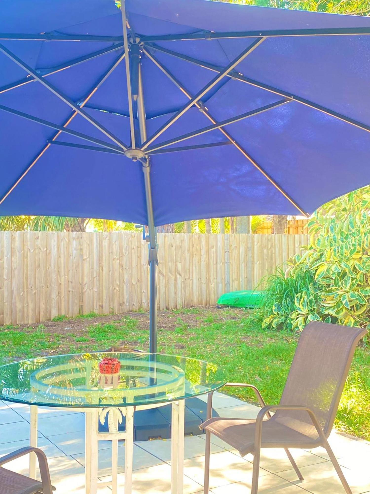 Cozy Studio Only 10 Minutes By Car Of Siesta Key Sarasota Extérieur photo