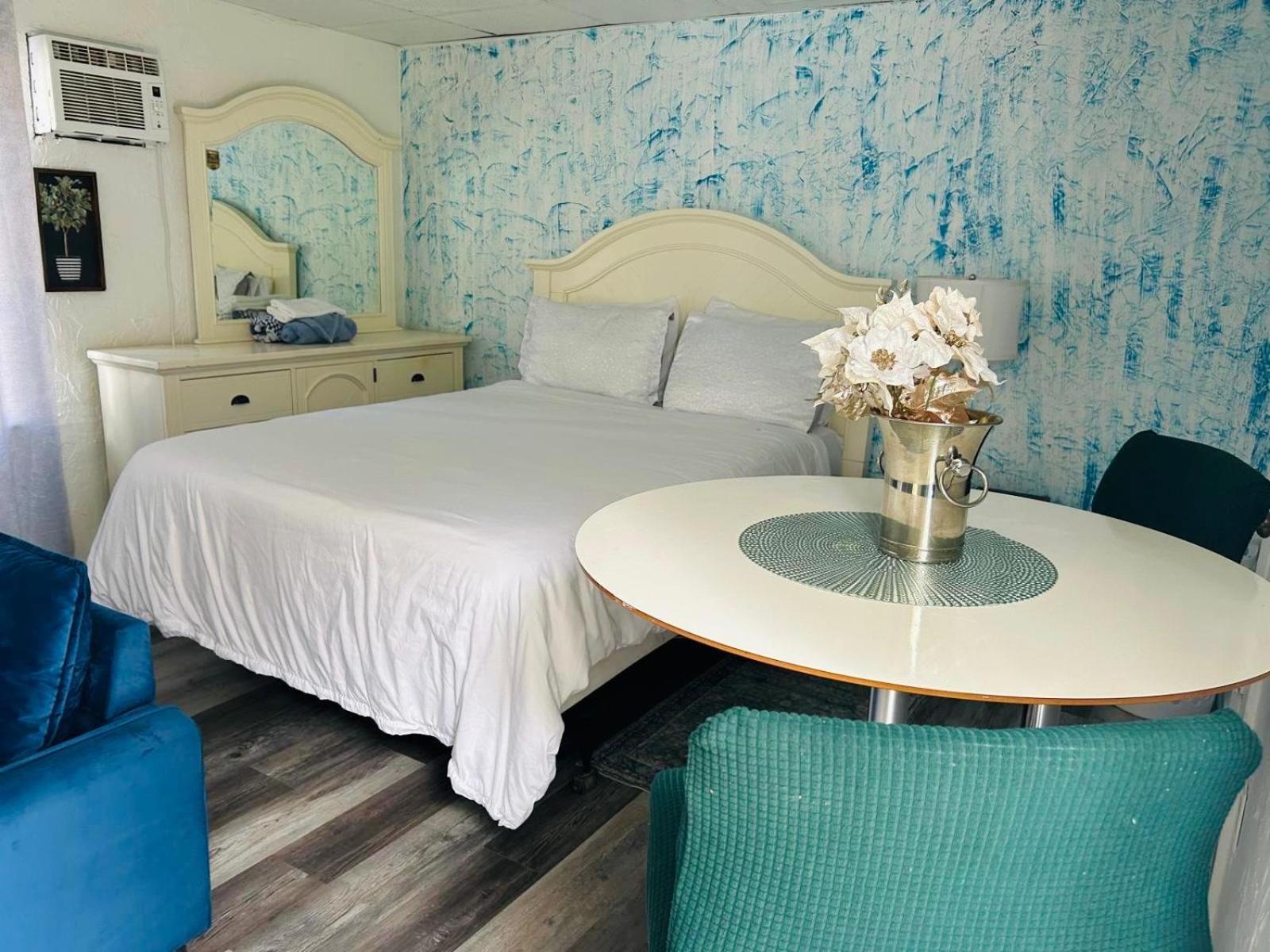 Cozy Studio Only 10 Minutes By Car Of Siesta Key Sarasota Extérieur photo